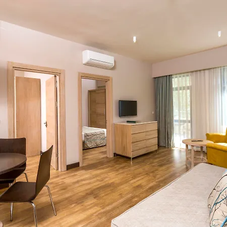 Melas Hotel 5*