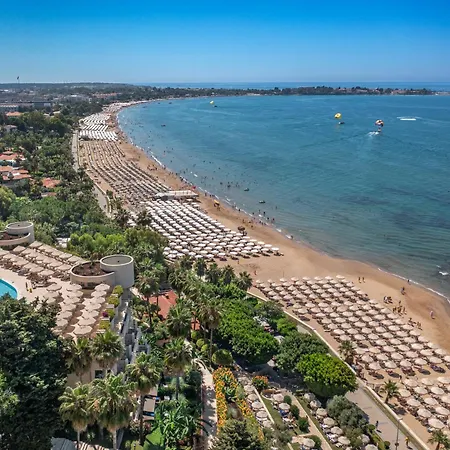 Melas Hotel